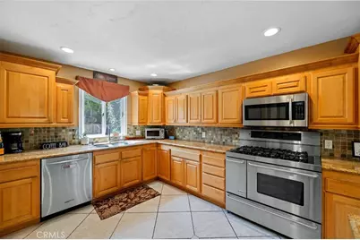 20906 Susan Carole Drive, Saugus, CA 91350 - Photo 13