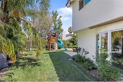 20906 Susan Carole Drive, Saugus, CA 91350 - Photo 25