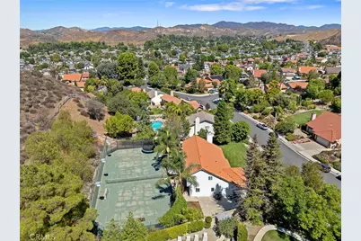 20906 Susan Carole Drive, Saugus, CA 91350 - Photo 31