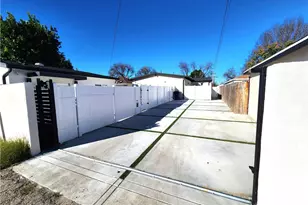 18216 Hartland St, Reseda, CA 91335 - Photo 31