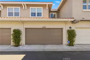 24085 Avocado Ln, Valencia, CA 91354 - Photo 15