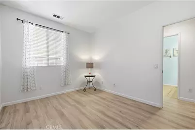 24085 Avocado Lane, Valencia, CA 91354 - Photo 9