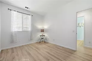 24085 Avocado Ln, Valencia, CA 91354 - Photo 9