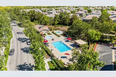 24085 Avocado Lane, Valencia, CA 91354 - Photo 17