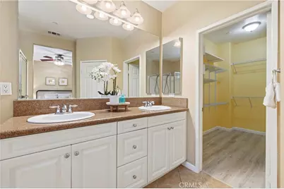 24085 Avocado Lane, Valencia, CA 91354 - Photo 15