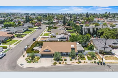 1632 Melvin Way, Tustin, CA 92780 - Photo 3