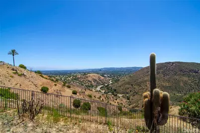 130 Dapplegray Road, Bell Canyon, CA 91307 - Photo 43
