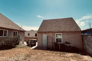 6014 Hereford, Los Angeles, CA 90022 - Photo 5