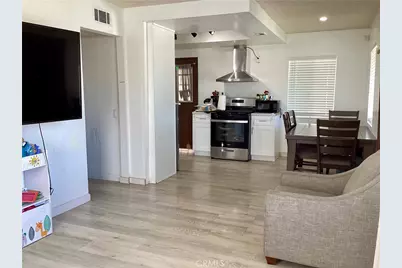 13329 Herron Street, Sylmar, CA 91342 - Photo 7