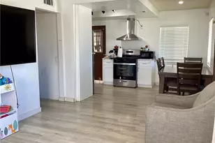 13329 Herron St, Sylmar, CA 91342 - Photo 7