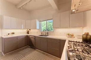 3534 Stonehill, Sherman Oaks, CA 91423 - Photo 11
