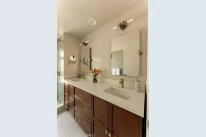 3534 Stonehill, Sherman Oaks, CA 91423 - Photo 27