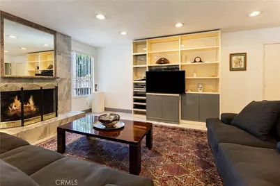 4807 Ellenita Avenue, Tarzana, CA 91356 - Photo 11