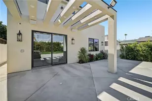 6742 Nagle Ave, Los Angeles, CA 91401 - Photo 23