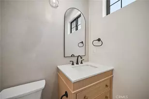 6742 Nagle Ave, Los Angeles, CA 91401 - Photo 33