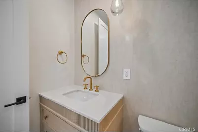 6742 Nagle Avenue, Los Angeles, CA 91401 - Photo 39