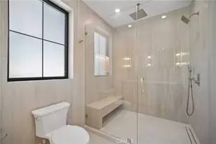 6742 Nagle Ave, Los Angeles, CA 91401 - Photo 19