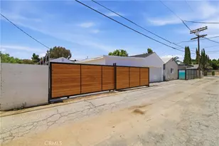 7446 Dempsey Ave, Lake Balboa, CA 91406 - Photo 33