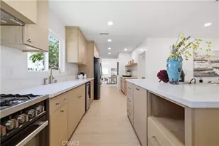 7446 Dempsey Ave, Lake Balboa, CA 91406 - Photo 7