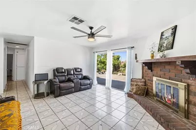 38442 3rd St E, Palmdale, CA 93550 - Photo 5