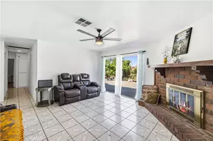 38442 3rd St E, Palmdale, CA 93550 - Photo 5