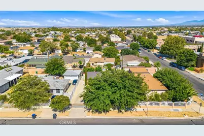 38442 3rd St E, Palmdale, CA 93550 - Photo 17