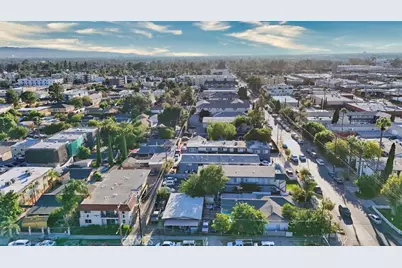 6944 Radford, North Hollywood, CA 91605 - Photo 17