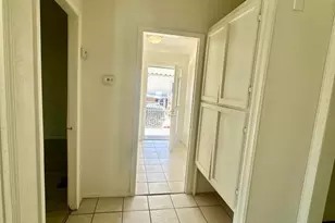 1717 E Avenue I, Lancaster, CA 93535 - Photo 11