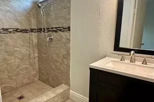 1717 E Avenue I, Lancaster, CA 93535 - Photo 15