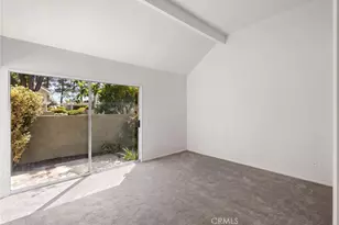 26127 McBean Pkwy, Valencia, CA 91355 - Photo 13