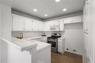 26127 McBean Pkwy, Valencia, CA 91355 - Photo 13