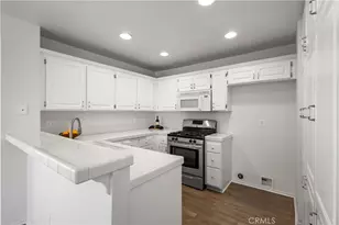 26127 McBean Pkwy, Valencia, CA 91355 - Photo 11