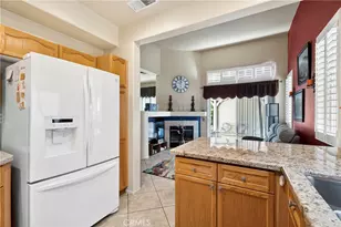 30418 Daisy Ct, Castaic, CA 91384 - Photo 7