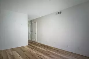 750 N Kings, Los Angeles, CA 90069 - Photo 17