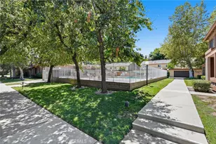 20119 Leadwell St, Winnetka, CA 91306 - Photo 3