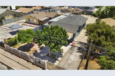 8250 Fair, Los Angeles, CA 91352 - Photo 5