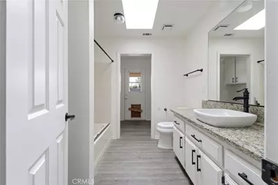 21640 Garibaldi Ct, California City, CA 93505 - Photo 13