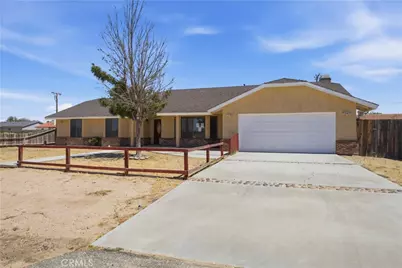 21640 Garibaldi Ct, California City, CA 93505 - Photo 3