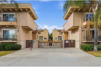 13629 Wyandotte #118, Van Nuys, CA 91405 - Photo 1