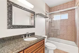 13629 Wyandotte, Van Nuys, CA 91405 - Photo 11