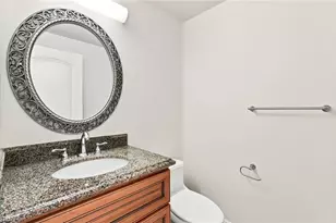 13629 Wyandotte, Van Nuys, CA 91405 - Photo 15