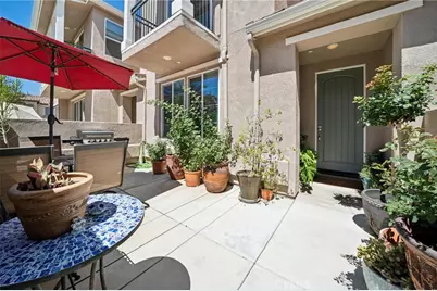 28780 Calle De La Paz, Valencia, CA 91354 - Photo 3
