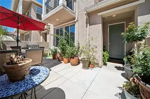 28780 Calle De La Paz, Valencia, CA 91354 - Photo 3