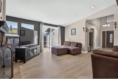13691 Gavina #412, Sylmar, CA 91342 - Photo 9