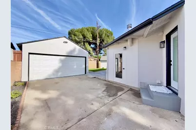 14534 Sayre St, Sylmar, CA 91342 - Photo 23