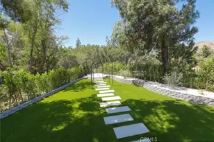 12413 Nedra, Los Angeles, CA 91344 - Photo 35