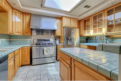 16326 Nordhoff Street, North Hills, CA 91343 - Photo 17