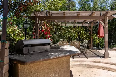 574 Oak Tree Court, Simi Valley, CA 93065 - Photo 49