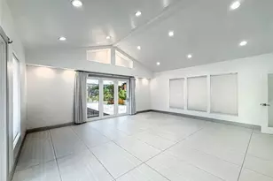 23254 Hatteras, Woodland Hills, CA 91367 - Photo 35