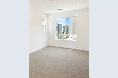 9425 1/2 N. Sepulveda Blvd. #1, North Hills, CA 91343 - Photo 15